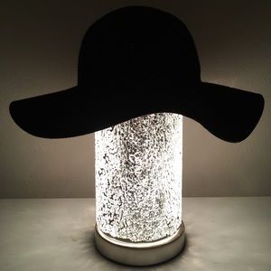 Black Floppy J Crew Hat 🖤 (Size: S/M)